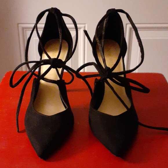 Nine West Shoes - Nine West black heels